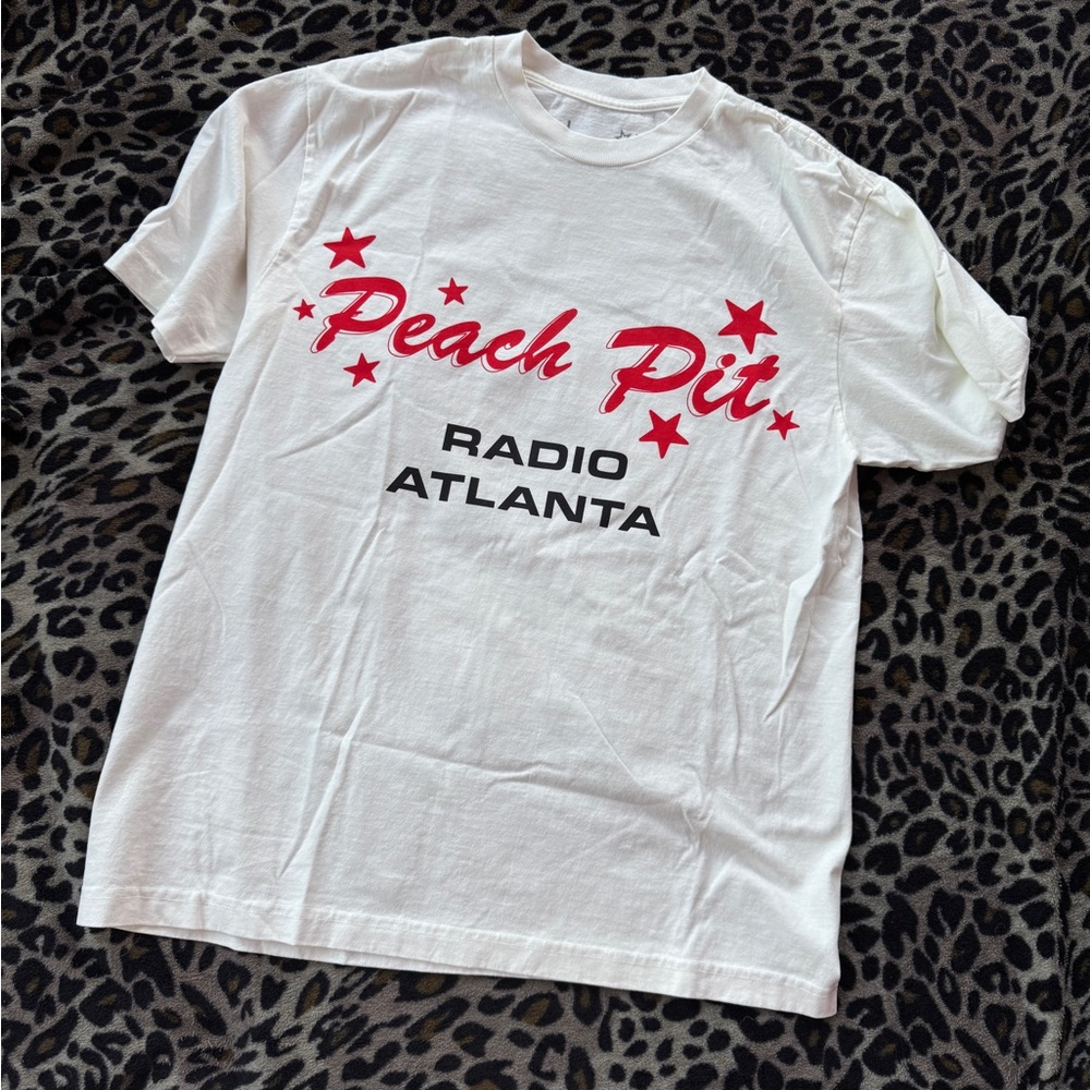 Cowboy Carter x Peach Pit Radio Atlanta Exclusive Tee. Large. New. Rare - Picture 2 of 4